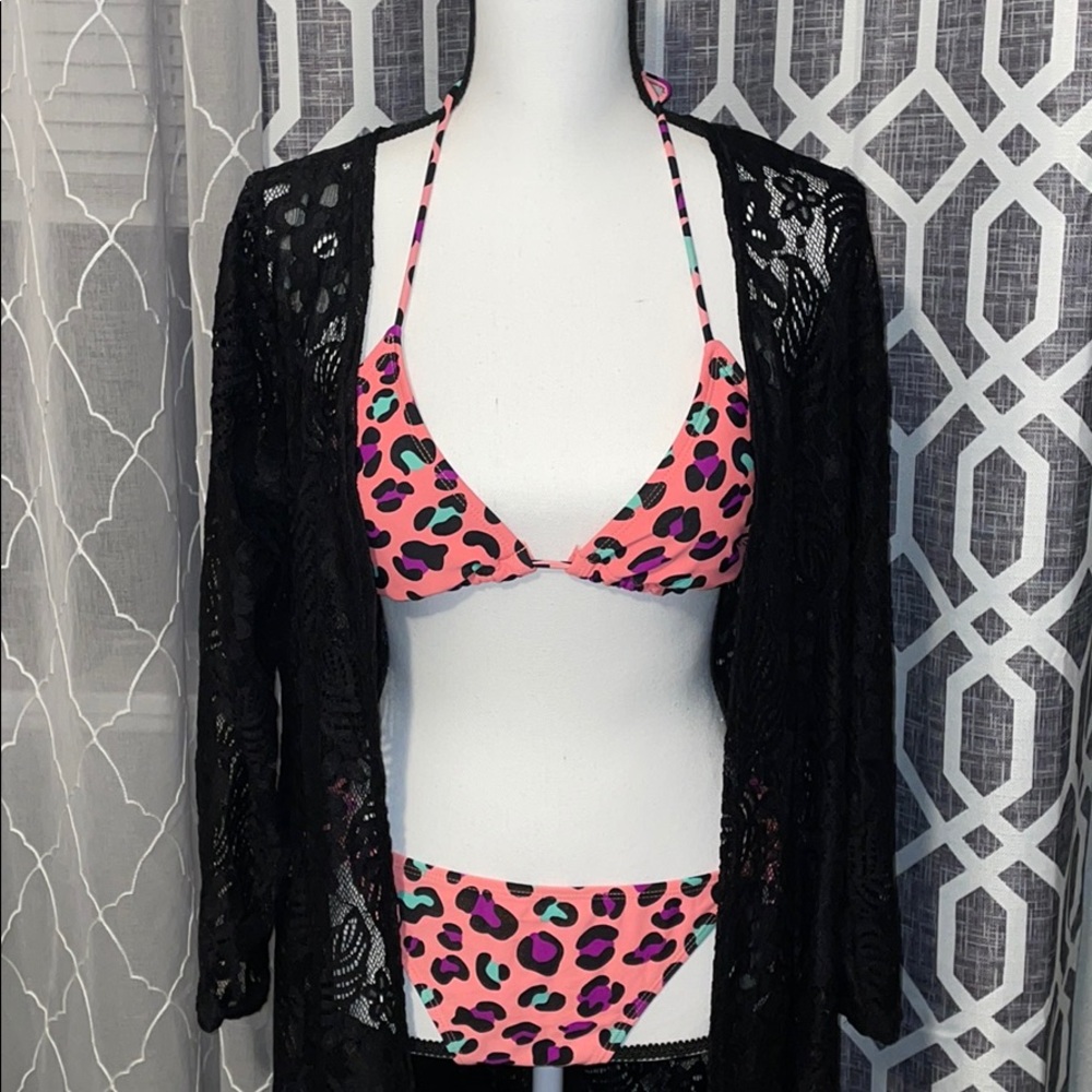 👙Super cute bathing-suit outfit!👙